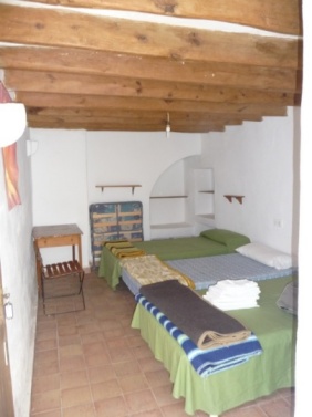 monastry_puig_maria_bedroom_triple